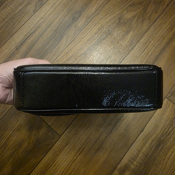 Coach Outlet Nolita 19 black patent leather PREOWN - Picture 5 of 9